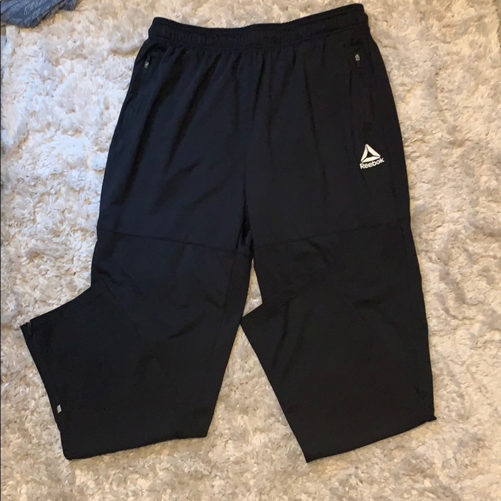 Reebok Large Athletic Sweatpants (Black)